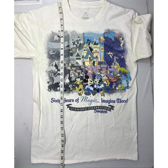 Disneyland Walt Disney World by Hanes 60 Years of Magic Tshirt size S Pre-Owned - Picture 3 of 7